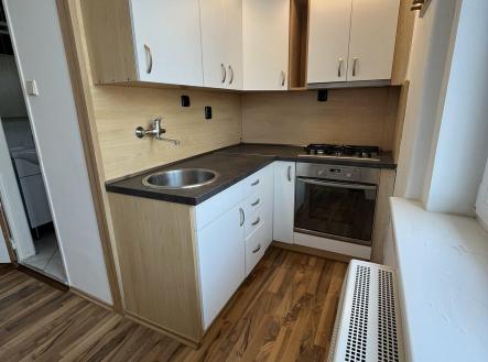 Pronájem bytu, 1+1, 38 m²