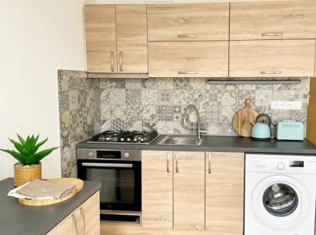 Pronájem bytu, 1+1, 38 m²