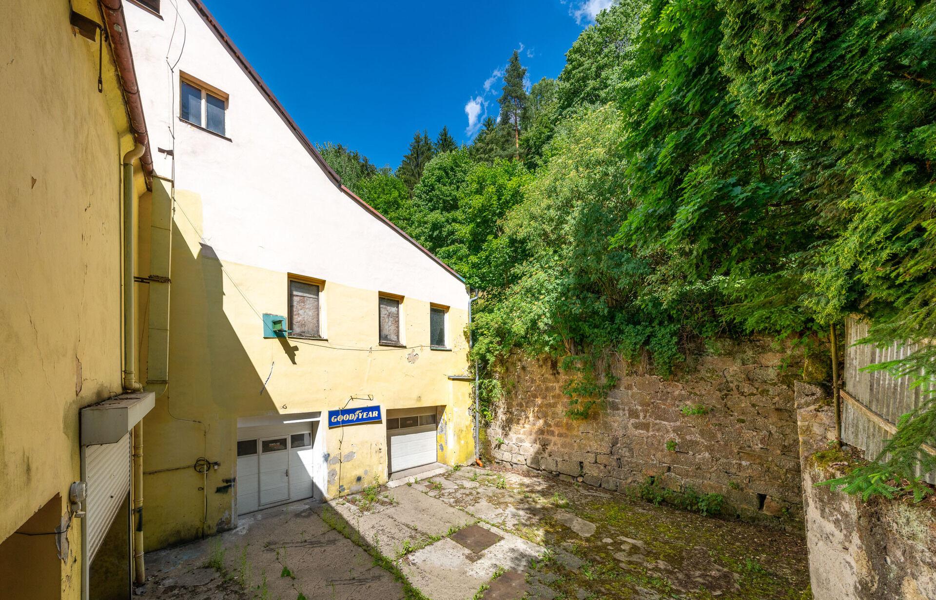 Pronájem komerčních prostor, 275 m2, Březová u Karlových Varů