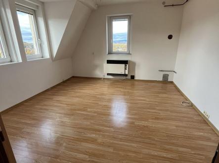 Pronájem bytu, 2+1, 44 m²