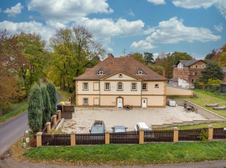 Prodej hotel, 815 m²