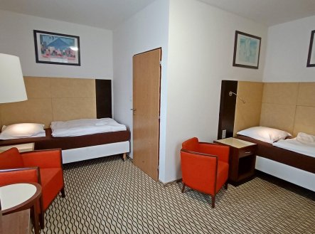 Prodej hotel, 444 m²
