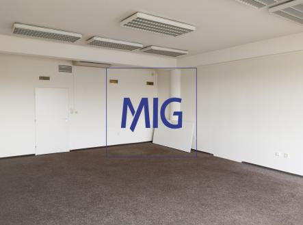 Pronájem kanceláře, 57 m²