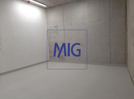 Prodej komerčního objektu, sklad, 28 m²