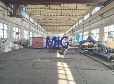 Pronájem komerčního objektu, sklad, 1 850 m²