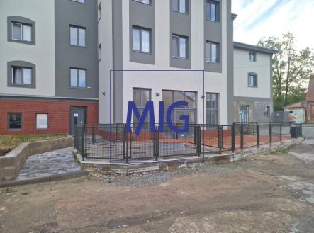 Pronájem obchodní prostor, 88 m²