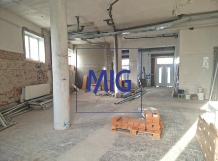 Pronájem obchodní prostor, 178 m²