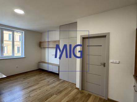 Pronájem bytu, 2+kk, 44 m²