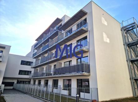 Pronájem bytu, 2+kk, 48 m²