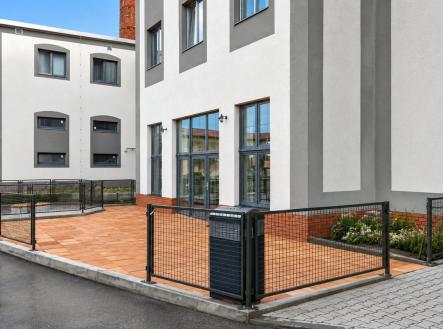 Pronájem obchodní prostory, 88 m²