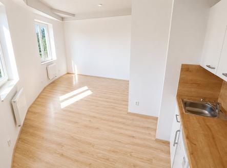 Pronájem bytu, 1+kk, 34 m²