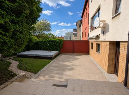Prodej domu/vily, 294 m²