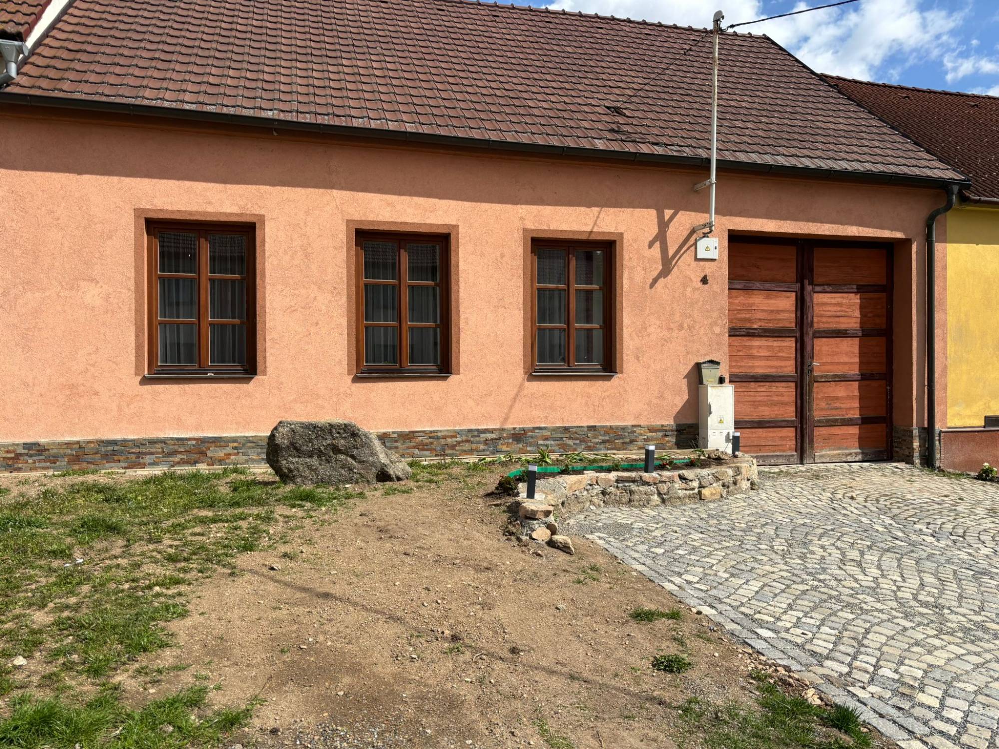 Bez popisku