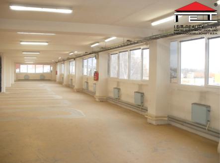 Pronájem - komerční objekt, sklad, 647 m²