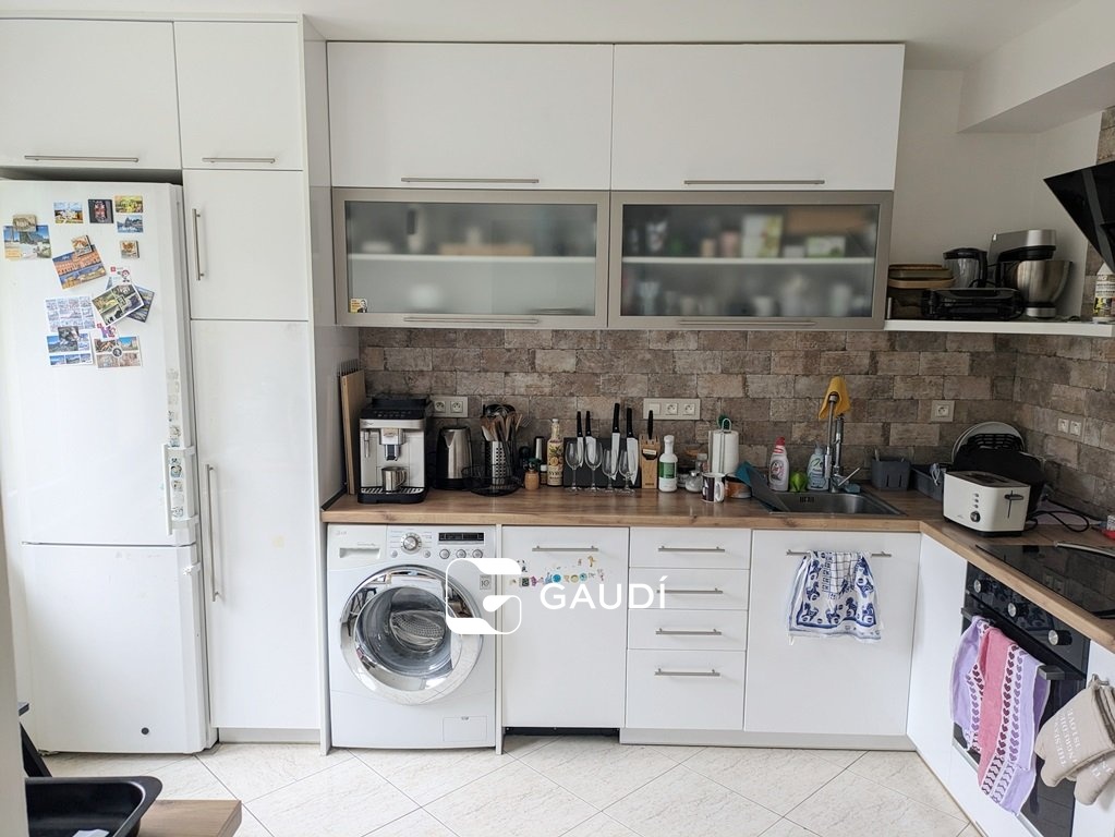 kuchyňská linka s vestavěnými spotřebiči