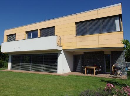 Pronájem domu/vily, 260 m²