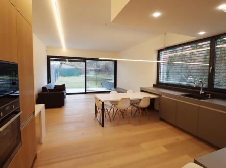 Pronájem domu/vily, 134 m²