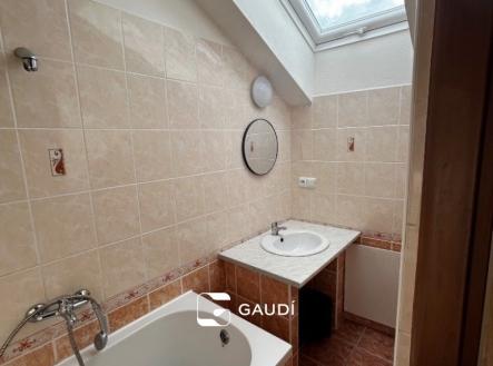 Pronájem bytu, 1+kk, 22 m²