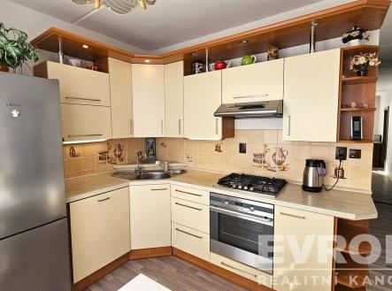 Prodej bytu, 3+1, 76 m²