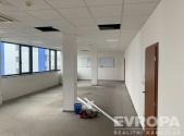 Pronájem kanceláře, 90 m²