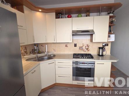 Prodej bytu, 3+1, 76 m²