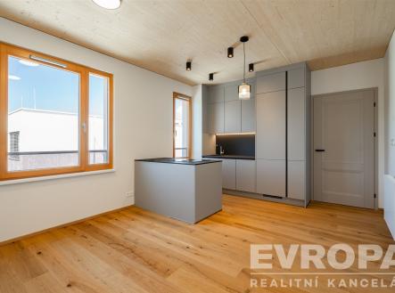 Prodej bytu, 4+kk, 86 m²
