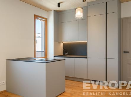 Prodej bytu, 4+kk, 86 m²