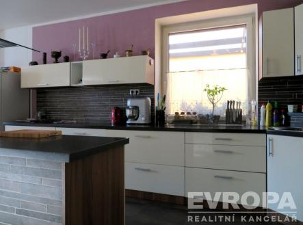 Pronájem domu/vily, 220 m²
