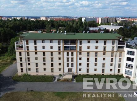 Prodej bytu, 3+kk, 99 m²