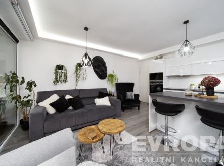 Prodej bytu, 3+kk, 75 m²