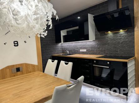 Prodej bytu, 2+kk, 76 m²