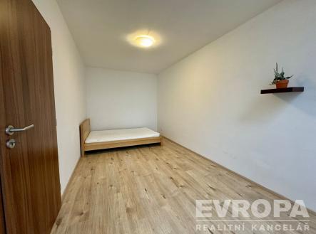 Pronájem bytu, 1+kk, 33 m²