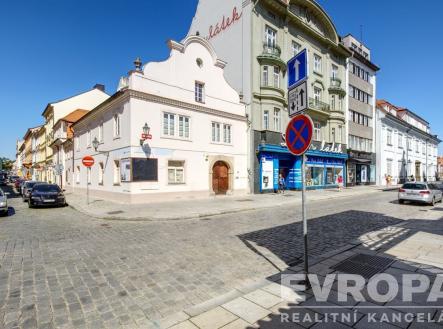 Pronájem bytu, 3+1, 95 m²