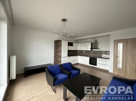 Pronájem bytu, 2+kk, 70 m²