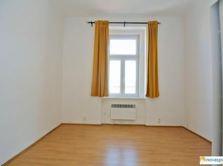 Pronájem bytu, 1+1, 35 m²