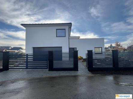 Prodej domu/vily, 247 m²