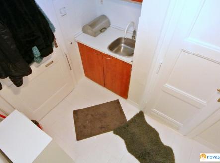 Pronájem bytu, 1+kk, 26 m²