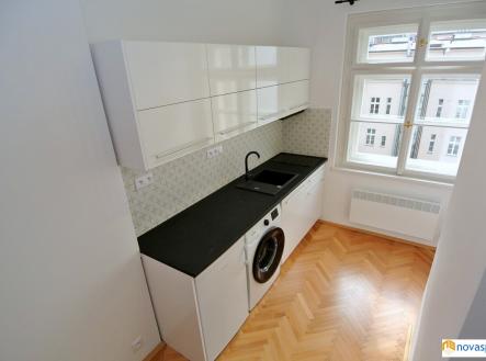 Pronájem bytu, 1+kk, 21 m²