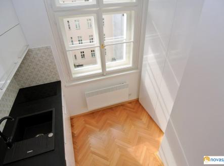Pronájem bytu, 1+kk, 21 m²