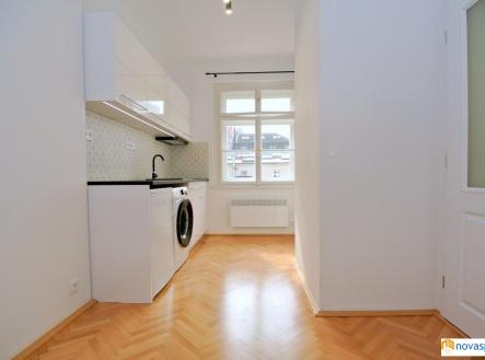Pronájem bytu, 1+kk, 21 m²