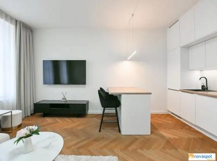 Pronájem bytu, 3+kk, 84 m²
