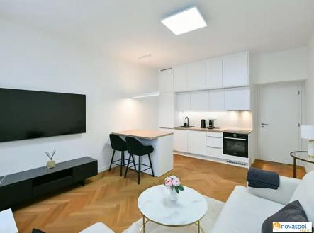 Pronájem bytu, 3+kk, 84 m²