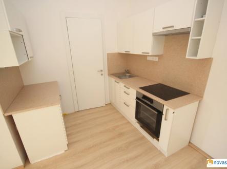Pronájem bytu, 1+kk, 24 m²