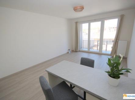 Pronájem bytu, 1+kk, 35 m²