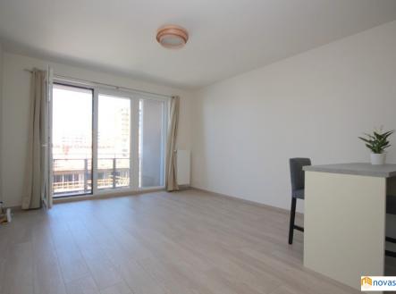 Pronájem bytu, 1+kk, 35 m²