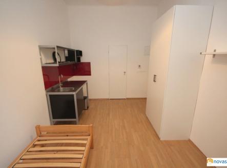 Pronájem bytu, 1+kk, 19 m²