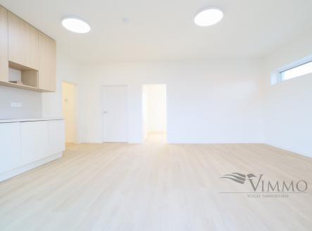 Pronájem bytu, 3+kk, 81 m²