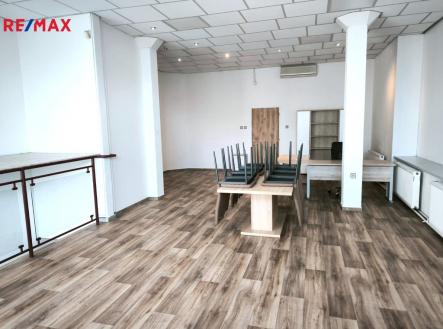 Pronájem kanceláře, 46 m²