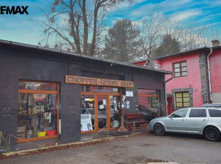 Prodej obchodní prostor, 180 m²