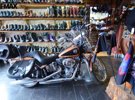 Prodej obchodní prostor, 180 m²